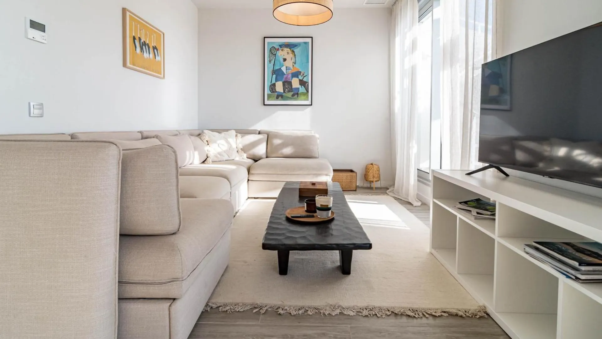Lm362B - 2 Bedroom Penthouse With Large Sundeck Estepona